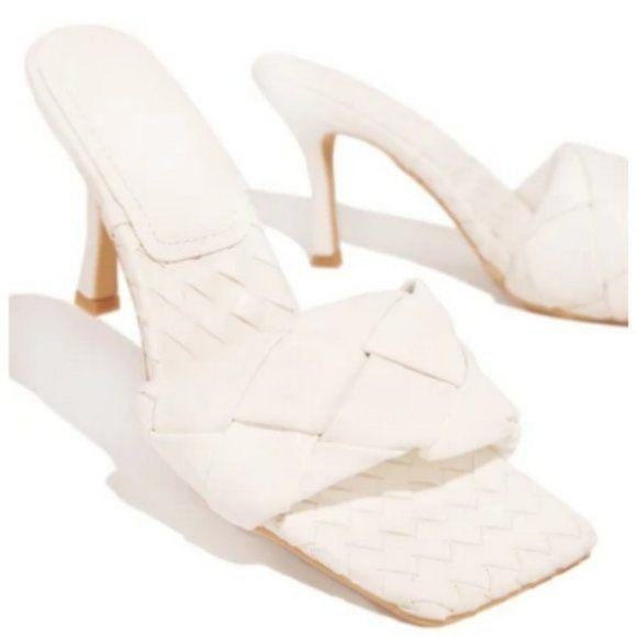 !! EXCLUSIVE !! Square Toe Braided Mule in White - Picture 7 of 9
